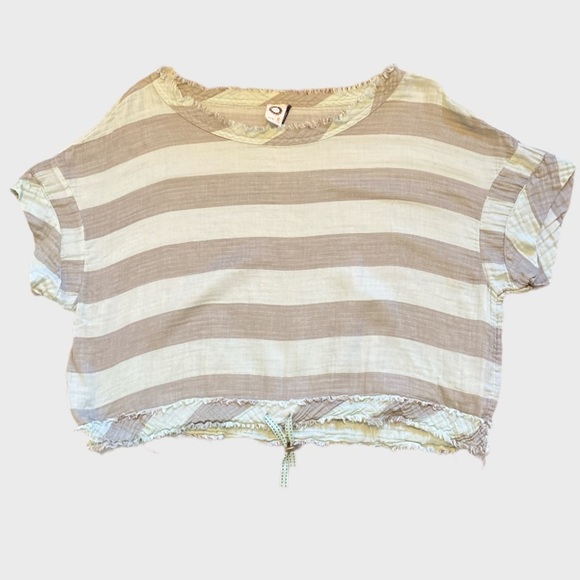 Anthropologie Akemi + Kim green and gray cropped top - Picture 2 of 8